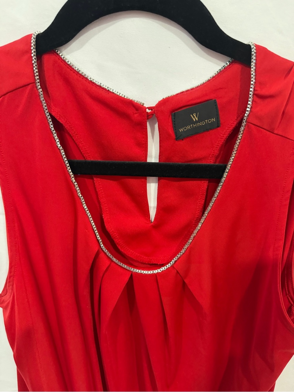 Worthington Red Sleeveless Jewel-Neck Blouse M - Picture 2 of 3